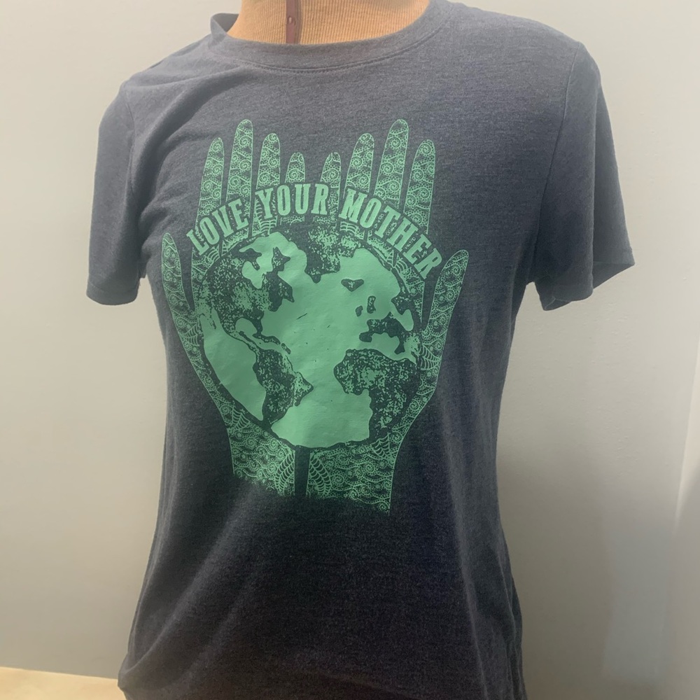 Super soft and comfy Mother  Earth tee - slim fit
